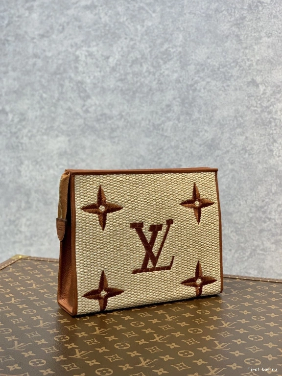 First bag ru VUITTON LOUIS Pouch Monogram Toiletry Raffia 0812